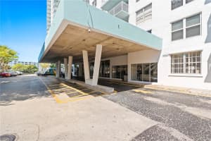 301 174th St APT 312, Sunny Isles Beach, FL 33160, - MLS#A11763289