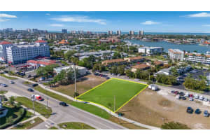 770 Bald Eagle Marco Island, FL 34145 Sold 08/27/25