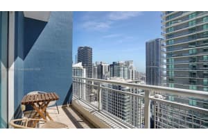 60 SW 13th St Apt 3820, Miami, FL 33130, Sold 08/22/25