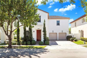 16952 SW 92nd St Cir, Miami, FL 33196, Sold 04/18/25