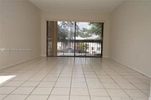 5201 Orduna Dr APT 12, Coral Gables, FL 33146, - MLS#A11763470