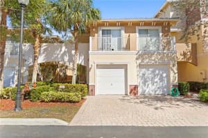 4650 Sw 75th Way, Davie