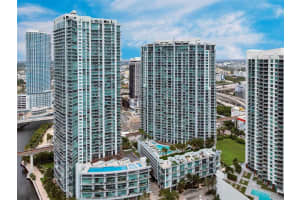 92 SW 3rd St APT 1710, Miami, FL 33130, - MLS#A11763617