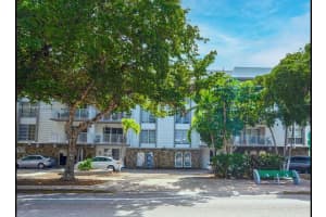 1220 71st St APT 35, Miami Beach, FL 33141, - MLS#A11763713