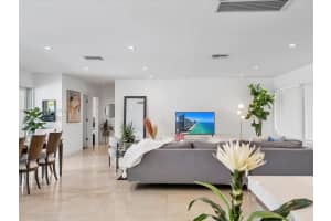 16473 Ne 31st Ave North Miami Beach, FL 33160 - MLS#A11763721