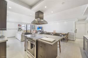 1621 Collins Ave APT 801, Miami Beach, FL 33139, Sold 07/11/25