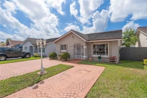12782 NW 103rd Ave, Hialeah Gardens, FL 33018, Sold 05/09/25