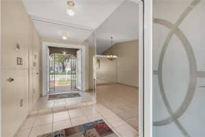 12782 NW 103rd Ave, Hialeah Gardens, FL 33018, Sold 05/09/25