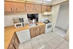 2800 NW 56th Ave APT B207, Lauderhill, FL 33313, - MLS#A11763820