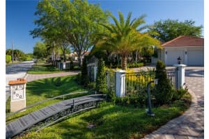 800 NW 115th Ave, Plantation, FL 33325, Sold 06/03/25