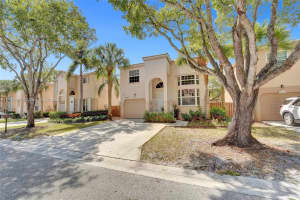 10748 NW 12th Manor, Plantation, FL 33322, Sold 05/06/25