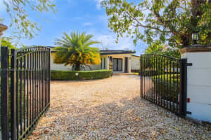 8540 SW 122nd St, Miami, FL 33156, Sold 07/09/25
