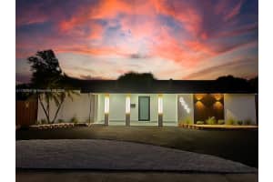 2021 N 48th Ave, Hollywood, FL 33021, Sold 05/09/25