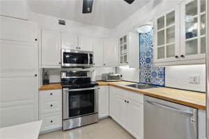 427 Golden Isles Dr APT 12I, Hallandale Beach, FL 33009, Sold 05/15/25