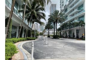 350 S Miami Ave 2712, Miami