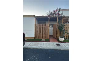 13199 SW 11th Ln Cir, Miami, FL 33184, Sold 05/08/25