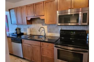 100 Lincoln Rd 1238, Miami Beach