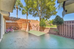 5517 NW 59th Pl, Tamarac, FL 33319, Sold 05/12/25
