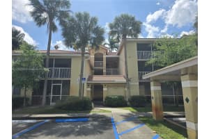 410 S Park Rd 1-302, Hollywood