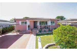 130 W 36th St, Hialeah, FL 33012, Sold 05/09/25