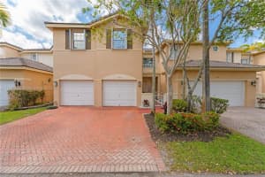 5524 NW 112th Pl, Doral, FL 33178, Sold 05/15/25