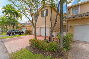 5524 NW 112th Pl, Doral, FL 33178, Sold 05/15/25