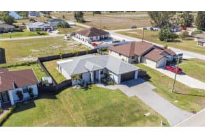 2810 Diplomat Pkwy W, Cape Coral, FL 33993, - MLS#A11764362