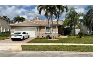 16365 SW 2nd Dr, Pembroke Pines, FL 33027, Sold 04/18/25