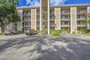 4850 Nw 29th Ct 125, Lauderdale Lakes