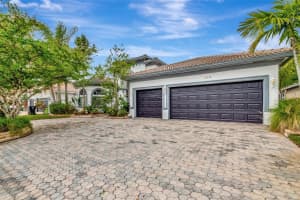 10234 Oak Meadow Ln, Wellington, FL 33449, Sold 09/05/25