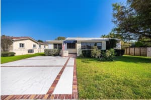 1051 Oriole Ave, Miami Springs, FL 33166, Sold 05/09/25