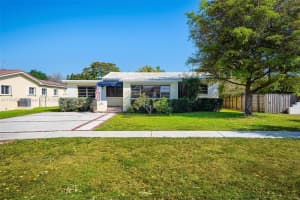 1051 Oriole Ave, Miami Springs, FL 33166, Sold 05/09/25