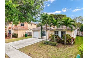 13936 S Cypress Cove Cir, Davie, FL 33325, Sold 05/12/25