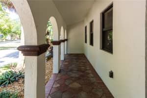 8480 Dundee Terrace, Miami Lakes, FL 33016, Sold 04/23/25