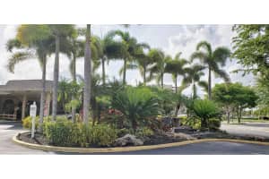 3836 Via Poinciana 604, Lake Worth