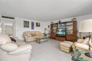 20401 Ne 30th Ave 416-8 Aventura, FL 33180 - MLS#A11764819