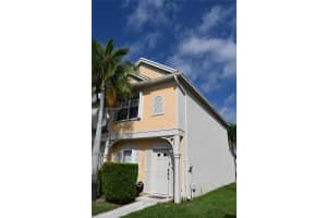 16761 Hemingway Dr 16761, Weston