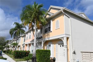 16761 Hemingway Dr, Weston, FL 33326, - MLS#A11764833