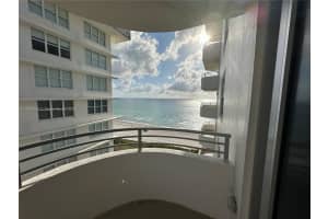 5555 Collins Ave APT 15C, Miami Beach, FL 33140, - MLS#A11764847