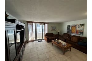 5555 Collins Ave APT 15C, Miami Beach, FL 33140, - MLS#A11764847