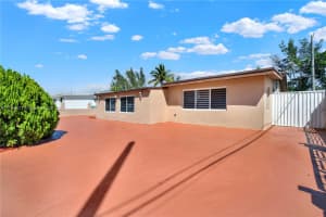 1725 SW 70th Ave, Miami, FL 33155, Sold 06/11/25