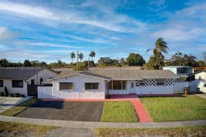 841 W 50th St, Hialeah, FL 33012, Sold 05/07/25