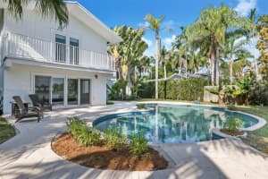 13575 Sw 72nd Ave, Pinecrest