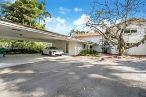13575 SW 72nd Ave, Pinecrest, FL 33156 - MLS#A11764964
