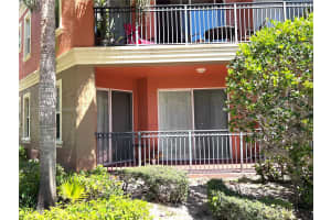 4702 SW 160th Ave APT 310, Miramar, FL 33027, Sold 05/27/25