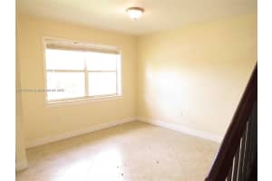 216 Lakeside Cir, Sunrise, FL 33326, - MLS#A11765064