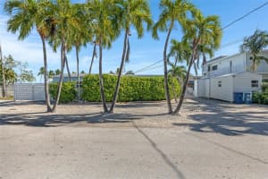 230 Jolly Roger Dr, Key Largo, FL 33037, - MLS#A11765080