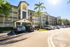 12900 SW 13th St APT 211E, Pembroke Pines, FL 33027, - MLS#A11765142