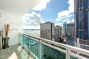 950 Brickell Bay Dr APT 2909, Miami, FL 33131, Sold 08/11/25