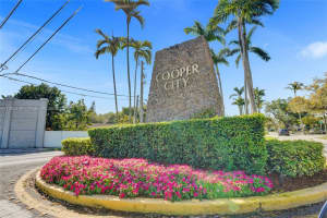 5130 SW 92nd Terrace, Cooper City, FL 33328, Sold 04/14/25